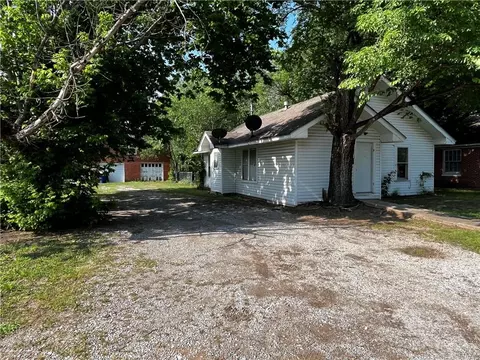 1108 W Elder Ave, Duncan, OK 73533 photo 3