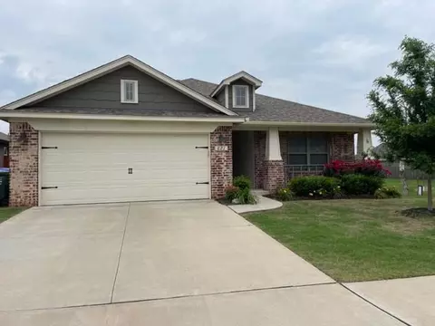 621 Blue Fish Rd, Norman, OK 73069