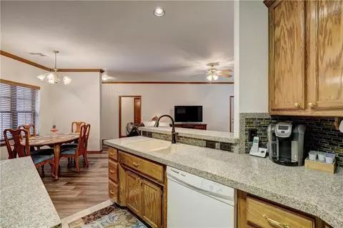 2261 Bob White Dr, Tuttle, OK 73089 photo 14