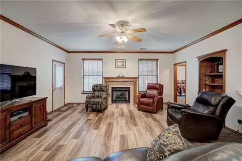 2261 Bob White Dr, Tuttle, OK 73089 photo 7