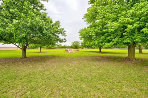 2261 Bob White Dr, Tuttle, OK 73089 photo 29