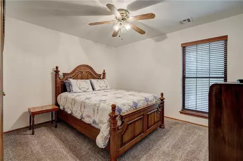 2261 Bob White Dr, Tuttle, OK 73089 photo 24
