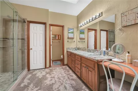 20259 SW Lee Blvd, Cache, OK 73527 photo 26