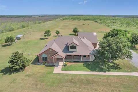 20259 SW Lee Blvd, Cache, OK 73527