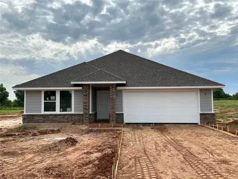 1023 Heritage Hills Dr, Tuttle, OK 73089