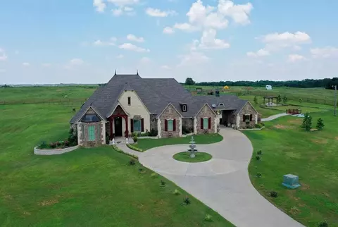 30132 Skelly Rd, Wanette, OK 74878