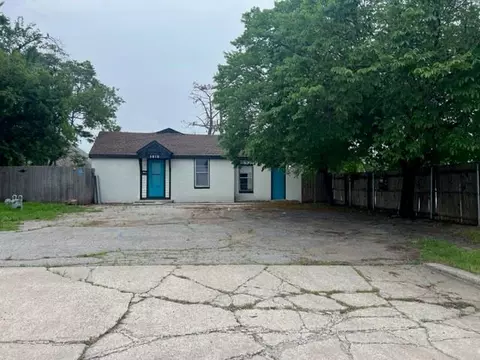 5810 NW 41st St, Warr Acres, OK 73122