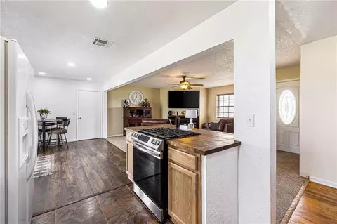 317 N Richland Rd, Tuttle, OK 73089 photo 17