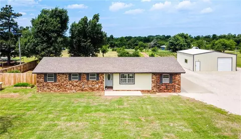 317 N Richland Rd, Tuttle, OK 73089 photo 8