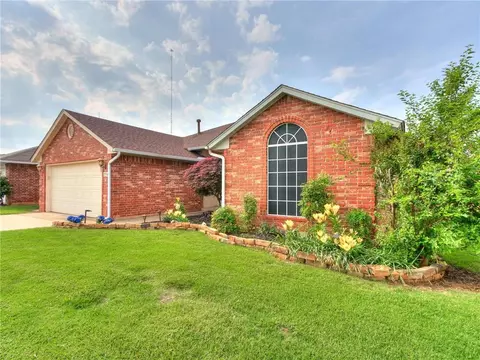 2716 SE 96th St, Oklahoma City, OK 73160