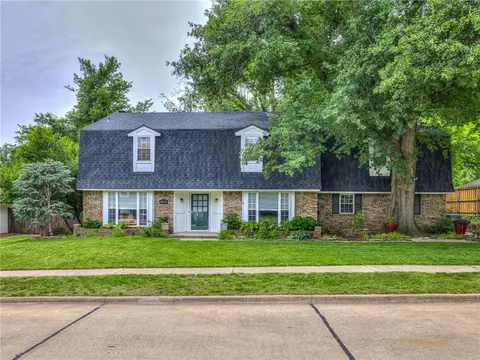 3932 Warwick Dr, Norman, OK 73072