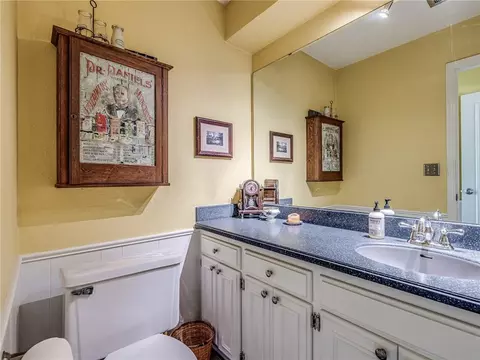 3932 Warwick Dr, Norman, OK 73072 photo 5