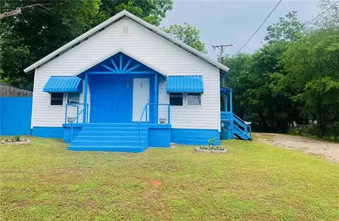 1112 S Iowa Ave, Chandler, OK 74834