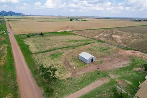 21066 E County Road 161, Altus, OK 73521 photo 38