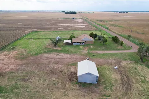 21066 E County Road 161, Altus, OK 73521 photo 36