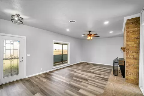 21066 E County Road 161, Altus, OK 73521 photo 6