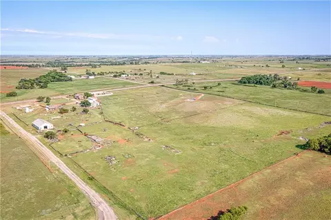 10261 S Highway 34 Hwy, Elk City, OK 73648