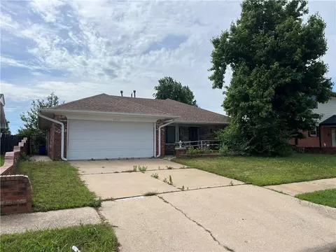 8904 S Charlotte Dr, Oklahoma City, OK 73159