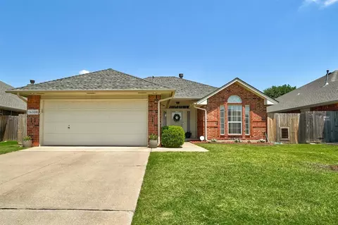 14308 S Hudson Ave, Oklahoma City, OK 73170