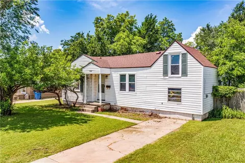 1036 S Miles Ave, El Reno, OK 73036