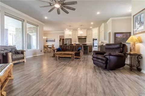 1217 Whispering Meadows Ln, Tuttle, OK 73089 photo 6