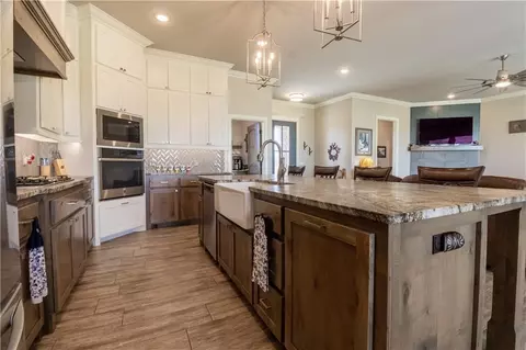 1217 Whispering Meadows Ln, Tuttle, OK 73089 photo 9