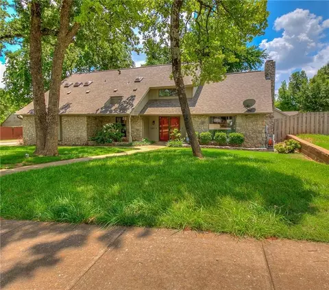 3815 Marked Tree Dr, Edmond, OK 73013