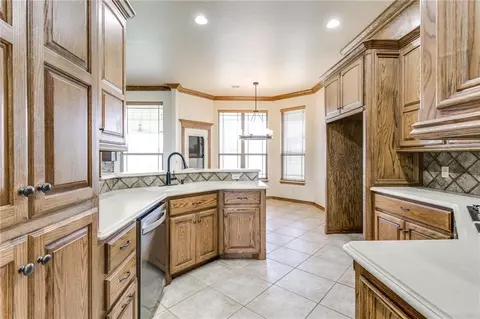 1801 River Ridge Ln, Tuttle, OK 73089 photo 7