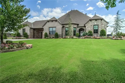 1233 Abberly Cir, Arcadia, OK 73007