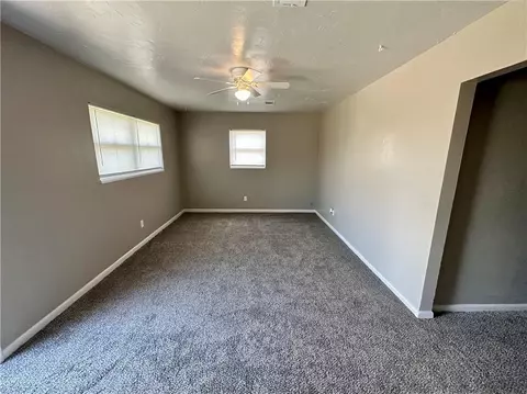 900 Denise St, Altus, OK 73521 photo 5