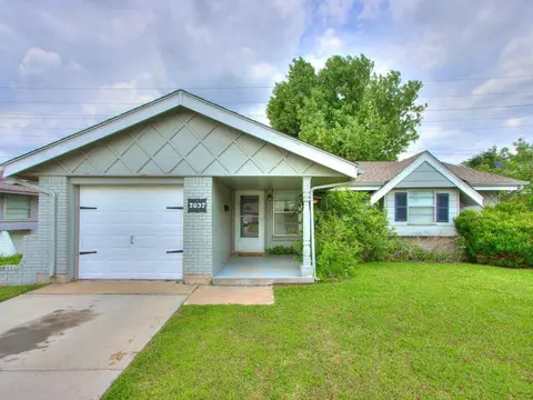 2837 SW 82nd St, Oklahoma City, OK 73159