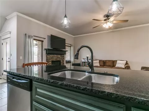 3301 Austrian Pine Ln, Yukon, OK 73099 photo 8