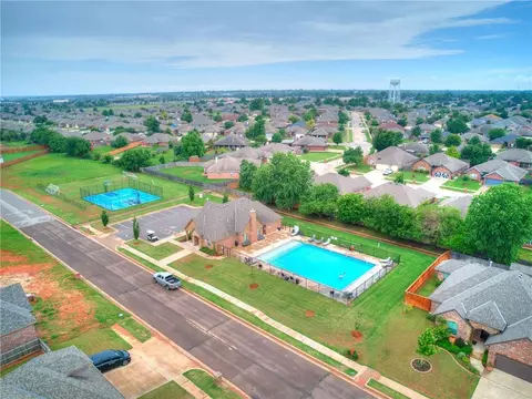 3301 Austrian Pine Ln, Yukon, OK 73099 photo 28