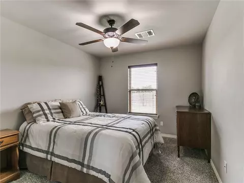 3301 Austrian Pine Ln, Yukon, OK 73099 photo 19