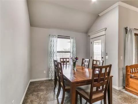 3301 Austrian Pine Ln, Yukon, OK 73099 photo 10