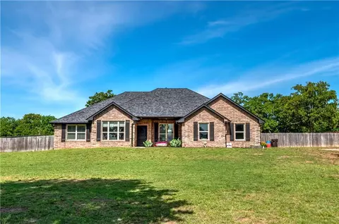 910861 S Moccasin Trl, Chandler, OK 74834