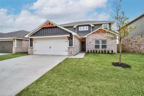 1701 Vermilion Ln, El Reno, OK 73036