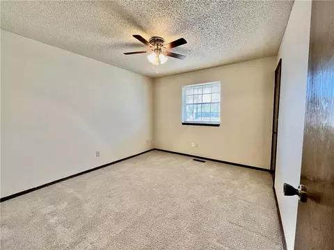 804 Pecan St, Tuttle, OK 73089 photo 38