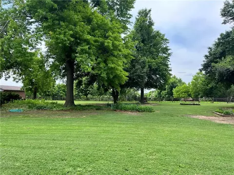 804 Pecan St, Tuttle, OK 73089 photo 9