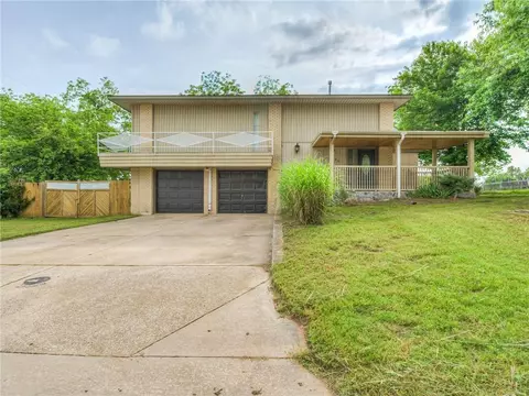 2100 Nichols Dr, Choctaw, OK 73020
