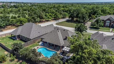 3205 Scotts Blf, Norman, OK 73072