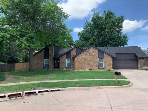 602 Heatherhill Dr, Norman, OK 73072