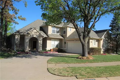 3817 Woodshadow Rd, Edmond, OK 73003