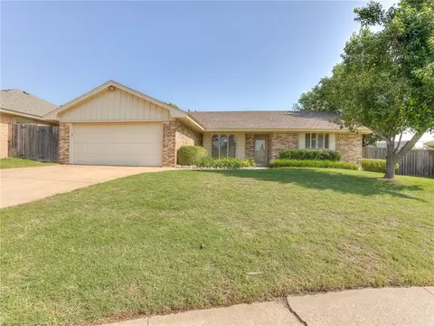 7137 Woodridge Ave, Oklahoma City, OK 73132