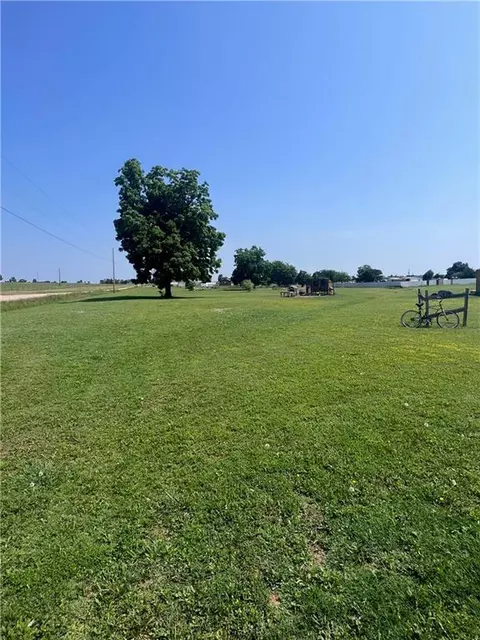 333034 Buckskin Ct, Mcloud, OK 74851 photo 19