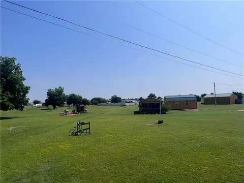 333034 Buckskin Ct, Mcloud, OK 74851 photo 21