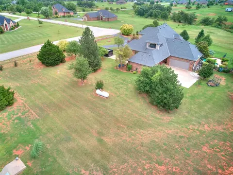 Sandpiper Drive, Blanchard, OK 73010