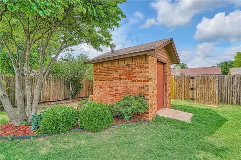 305 Pintail Cir, Altus, OK 73521 photo 35