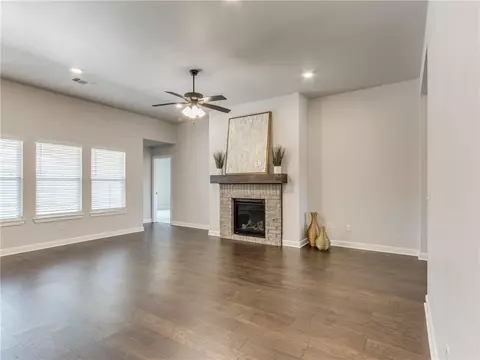 6624 NW 155th St, Edmond, OK 73013