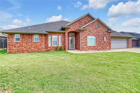 1105 Stephanie Ln, Altus, OK 73521 photo 3